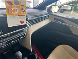 تۆیۆتا کامری